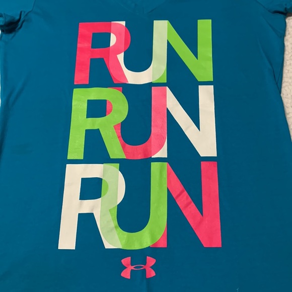 Ladies Under Armour Turquoise Semi-Fitted Tee, EUC, Size Medium - Picture 2 of 8